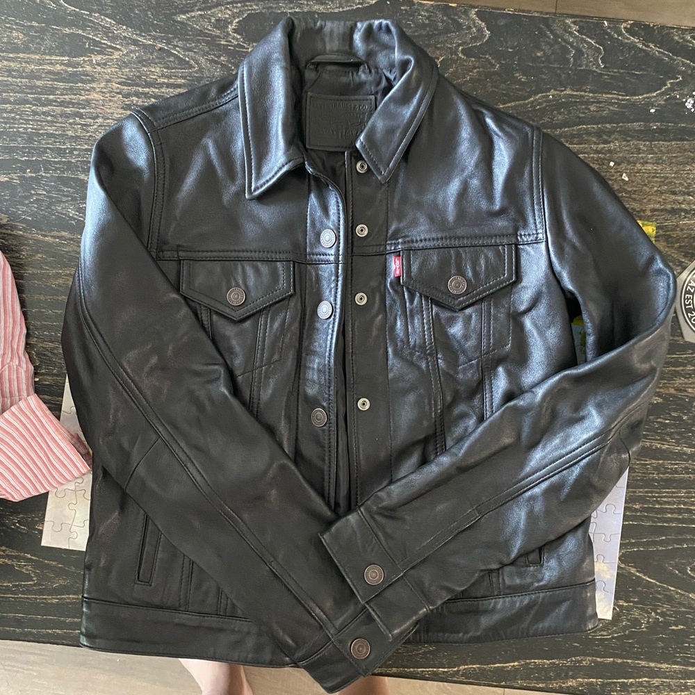 faux leather jacket levis